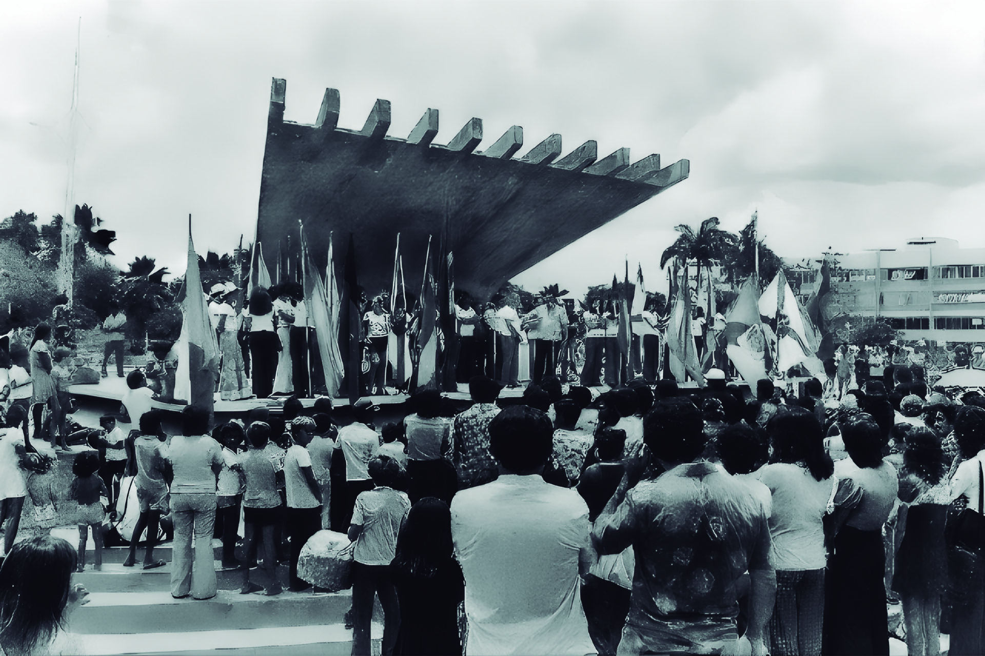 Paschoal Carlos Magno durante apresentação